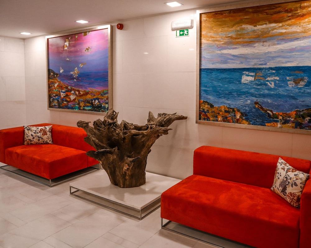 Bio - Quinta Da Serra Hotel
